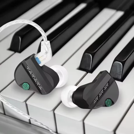 iem gaming terbaik Soratune Y101